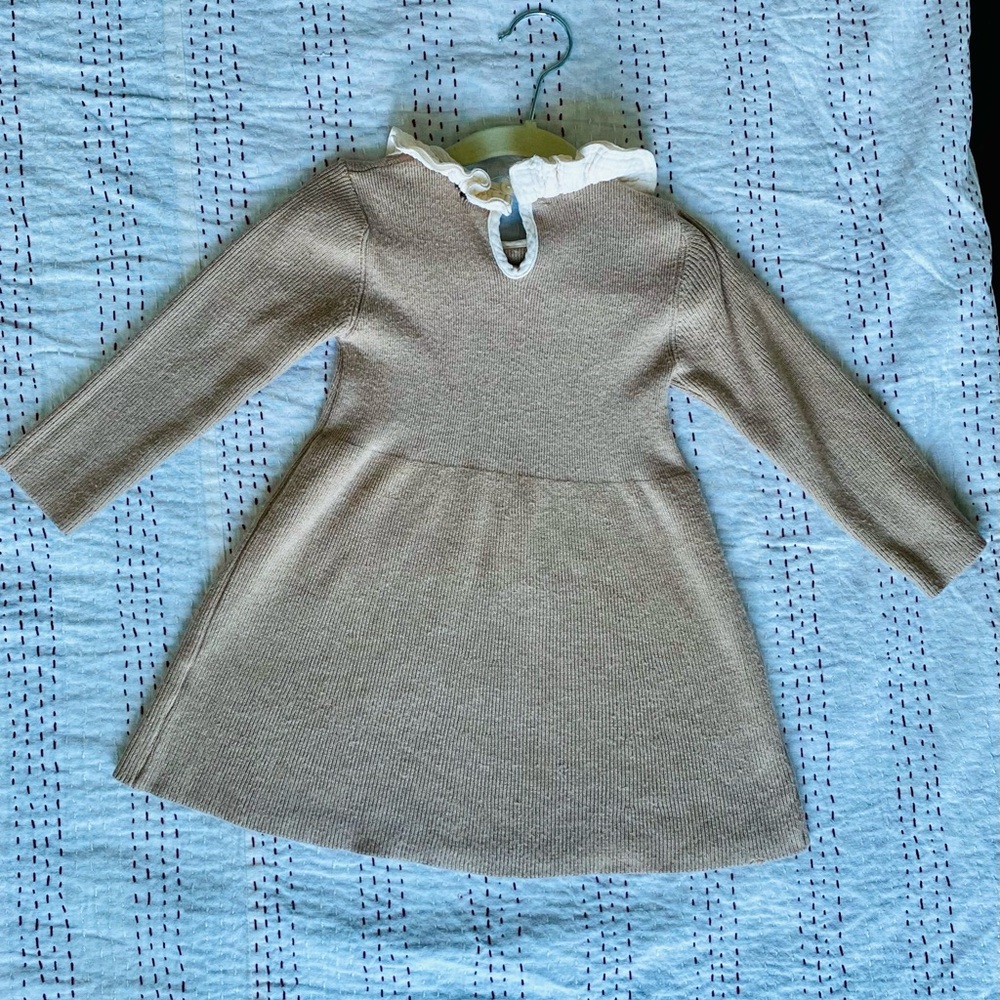 Zara girls knit camel colored dress with cream ruffle collar. Zara knitwear. - Picture 8 of 9